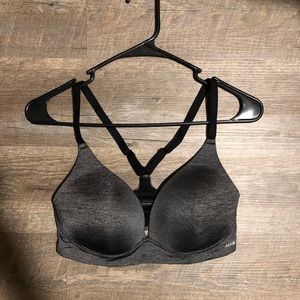 *NWOT* Adore Me Wireless Plunge Bra (34D)